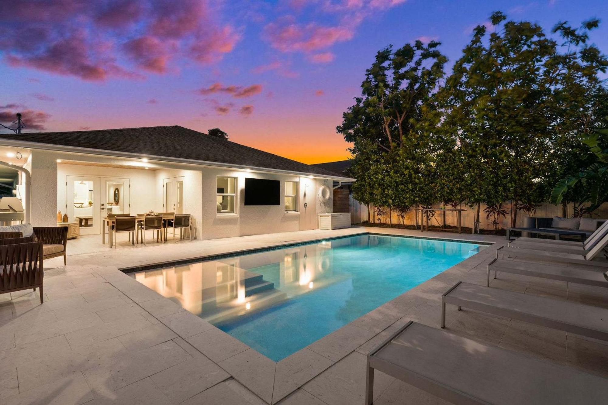 Private Pool Outdoor Oasis Newly Renovated Bbq Villa Naples Exterior photo