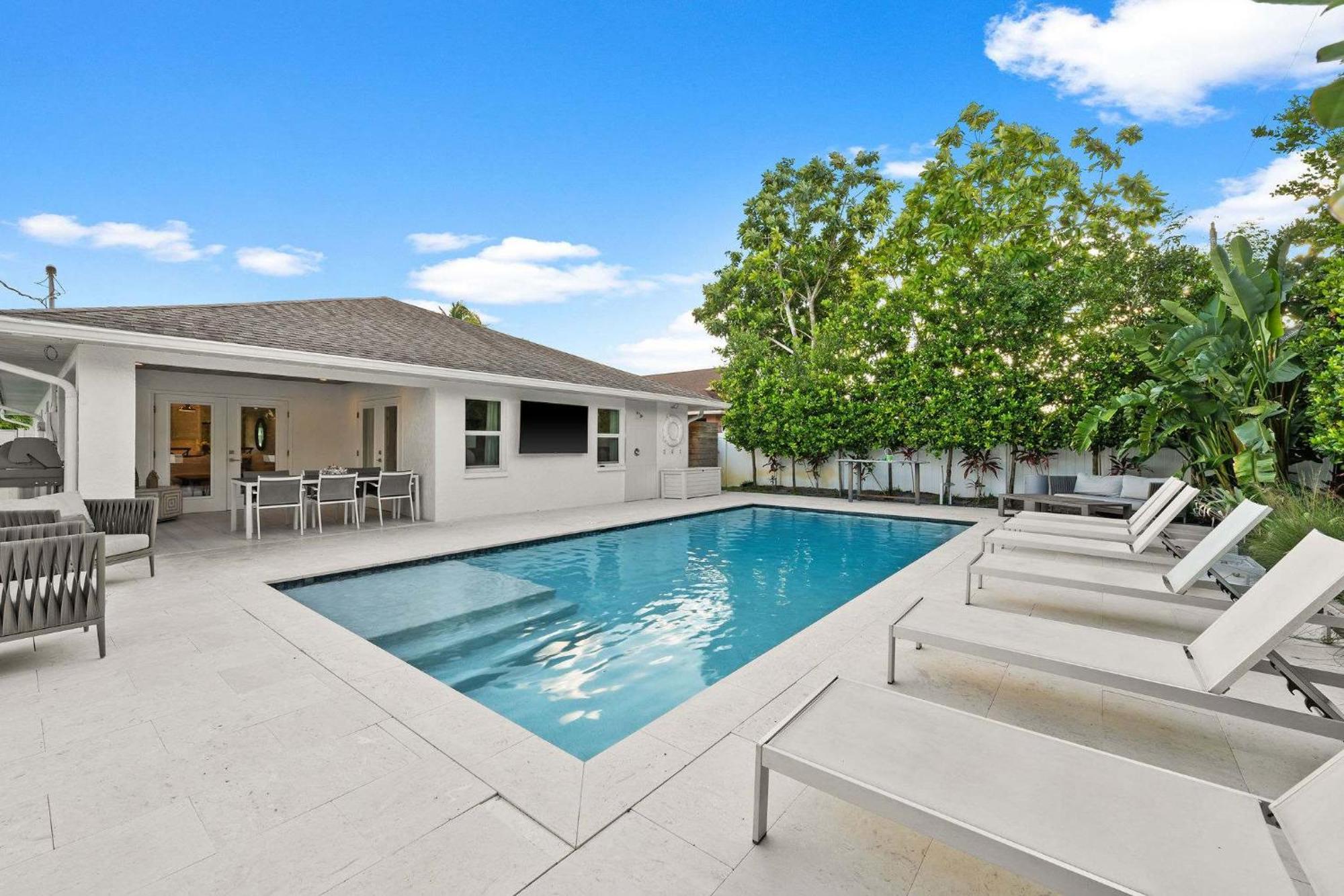 Private Pool Outdoor Oasis Newly Renovated Bbq Villa Naples Exterior photo